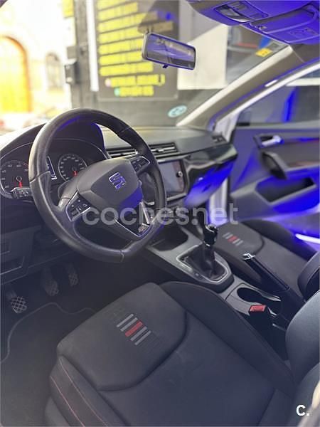 Usado Seat Ibiza FR 115 CV (84 kW) 2018 Blanco Utilitario