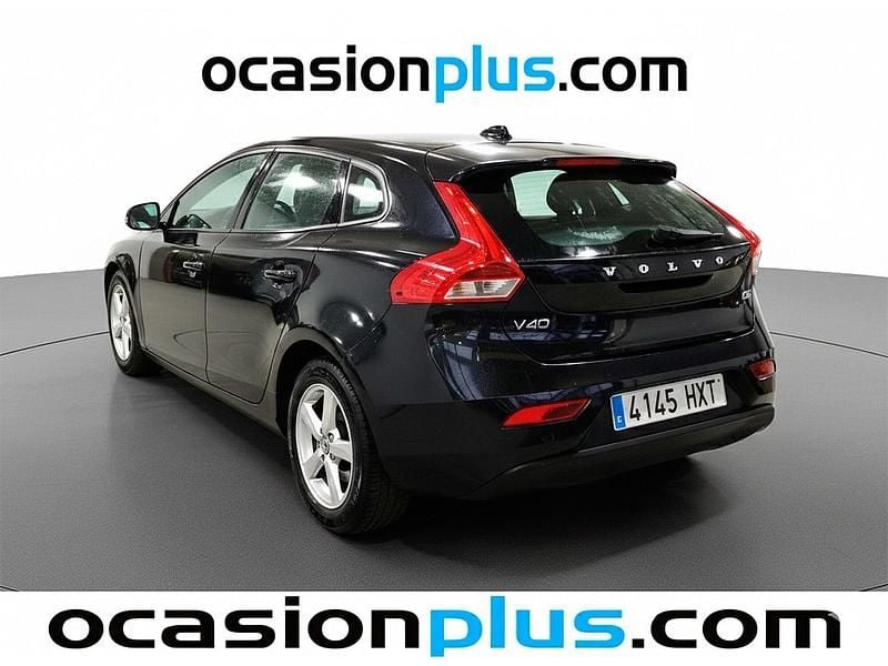Usado Volvo V40 Kinetic 115 CV (84 kW) 2014 Negro Utilitario