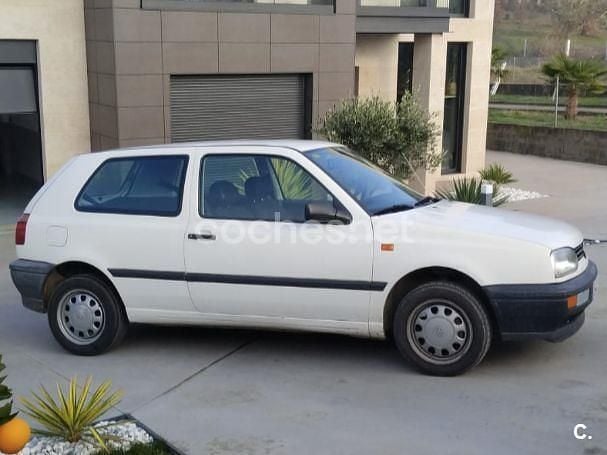 Blanco Usado 1994 VW Golf III Familiar | 3500 € - Imagen 1/4