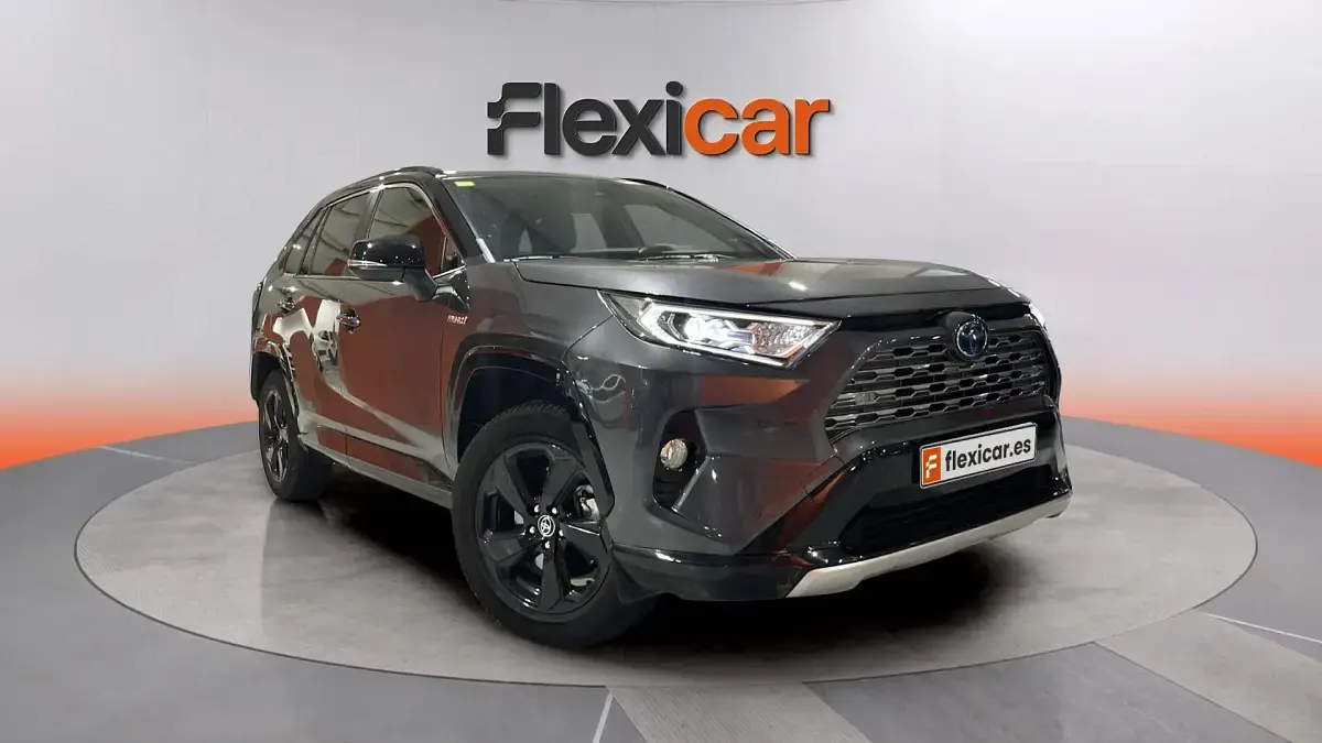 Usado Toyota RAV4 Hybrid Advance 218 HP (160 kW) 2020 SUV