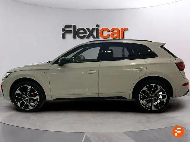Begagnad Audi Q5 204 HK (150 kW) 2024 Vit SUV
