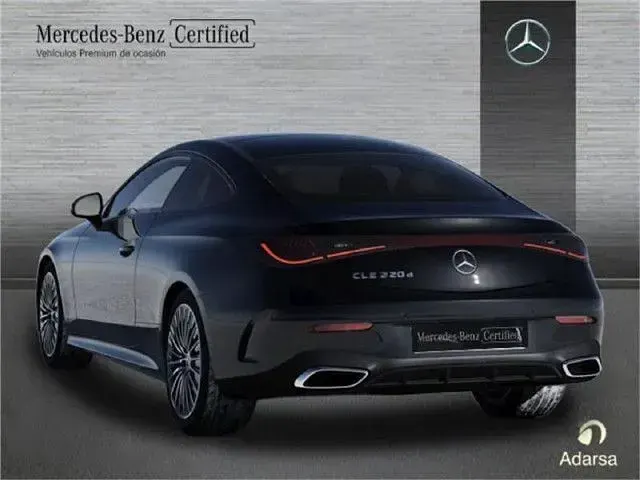 Usado Mercedes CLE220 197 CV (144 kW) 2024 Negro obsidiana
