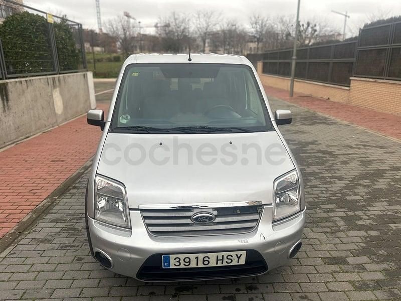 Usado Ford Tourneo Connect Titanium 95 CV (69 kW) 2014 Gris / plata Monovolumen