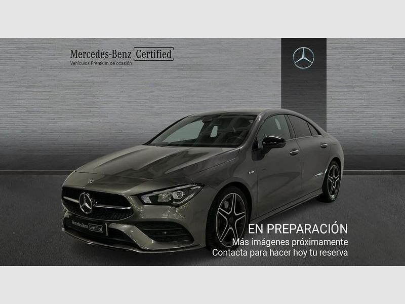 Gris Usado 2021 Mercedes CLA200 Berlina | 31.990 € (Precio justo) - Imagen 1/4