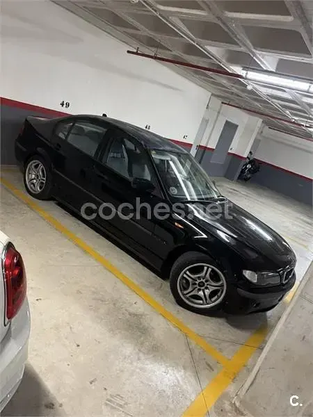 Usado BMW 318 115 CV (84 kW) 2004 Negro Berlina
