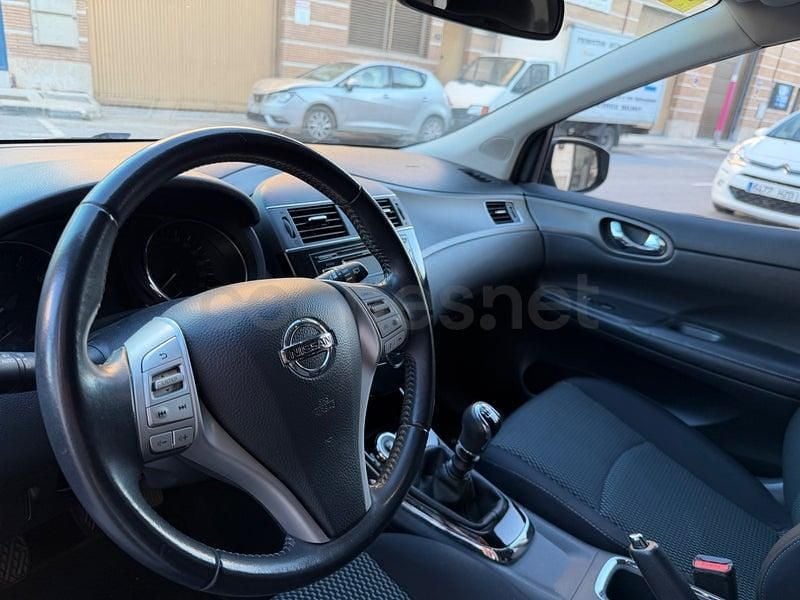 Usado Nissan Pulsar Acenta 115 CV (84 kW) 2018 Gris / plata Utilitario