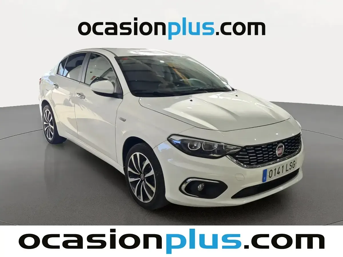 Usado Fiat Tipo Lounge 95 CV (69 kW) 2021 Blanco Berlina