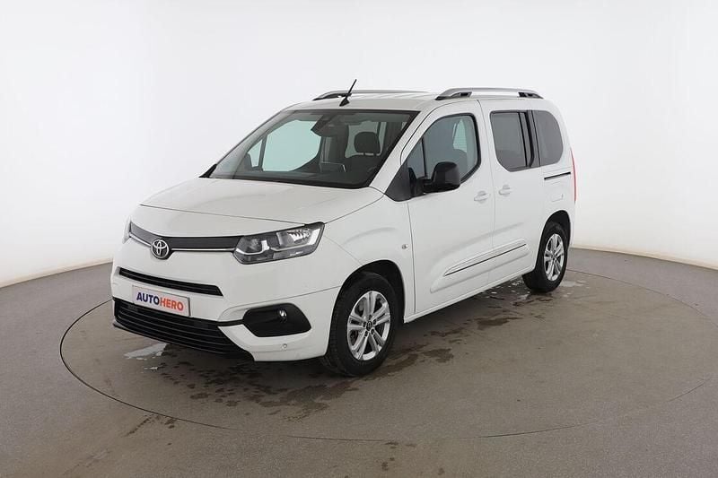 Blanco Usado 2021 Toyota Proace Verso Active Familiar | 21.599 € (Caro) - Imagen 1/3