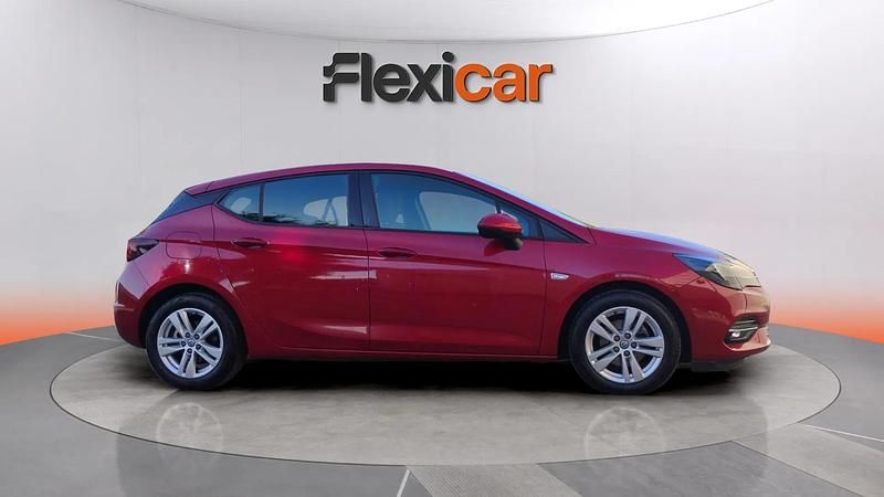 Begagnad Opel Astra GS Line 131 HK (96 kW) 2020 Vit Sedan