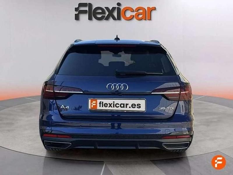 Usado Audi A4 S-Line 163 CV (119 kW) 2021 Azul Familiar