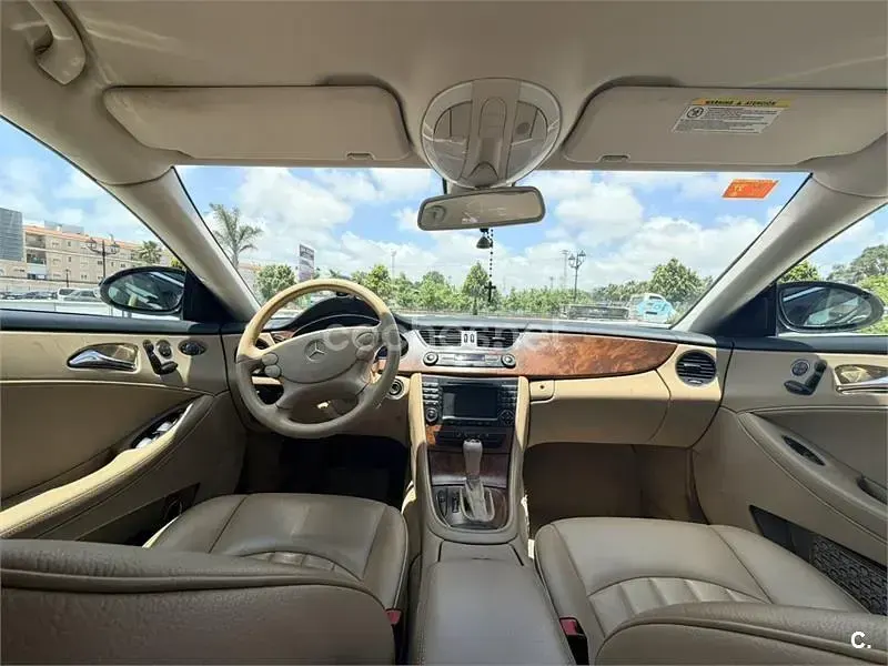 Usado Mercedes CLS350 292 CV (214 kW) 2006 Negro Berlina