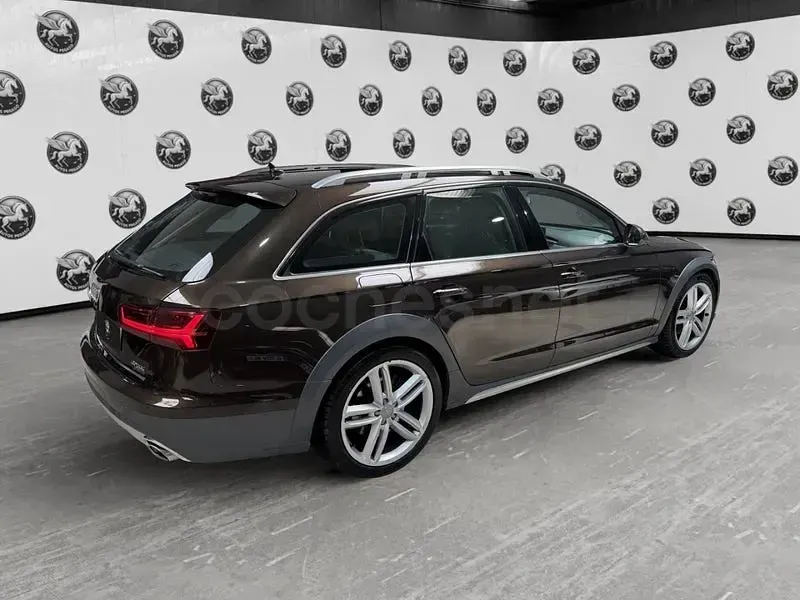 Usado Audi A6 Allroad 218 CV (160 kW) 2017 Marrón Familiar