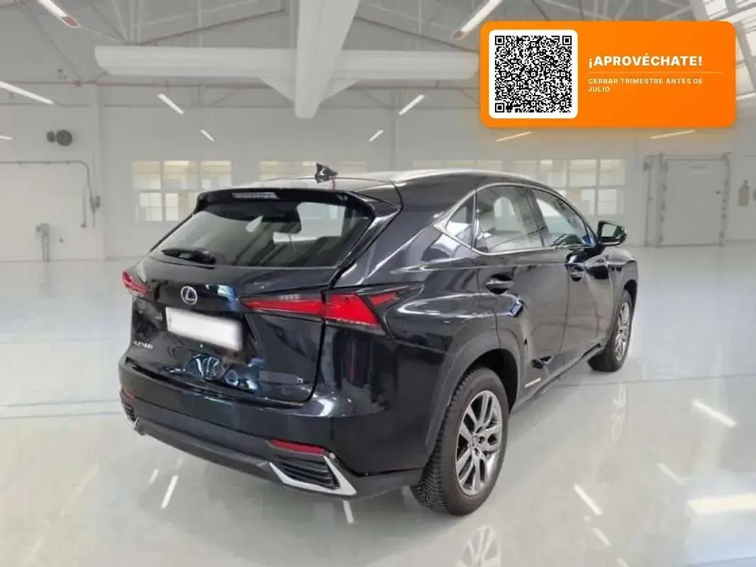 Usado Lexus NX300h Executive Line 197 CV (144 kW) 2019 Negro SUV
