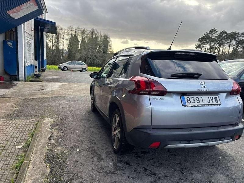 Usado Peugeot 2008 Allure 99 CV (72 kW) 2016 Gris SUV