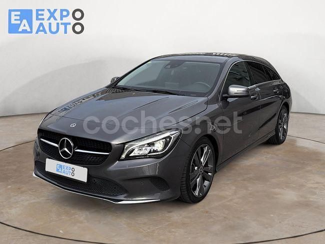 Käytetty Mercedes CLA220 Shooting Brake 177 HP (130 kW) 2018 Harmaa Farmari