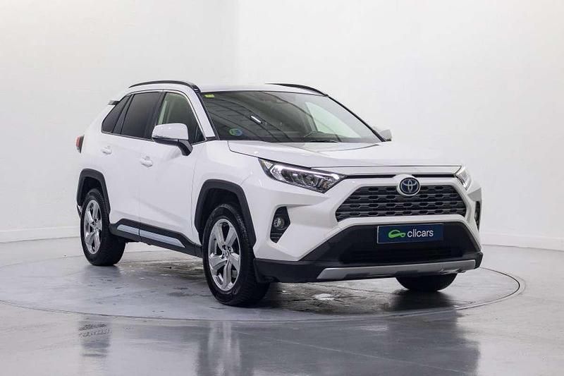 Usado Toyota RAV4 Hybrid Advance 218 CV (160 kW) 2022 Blanco SUV