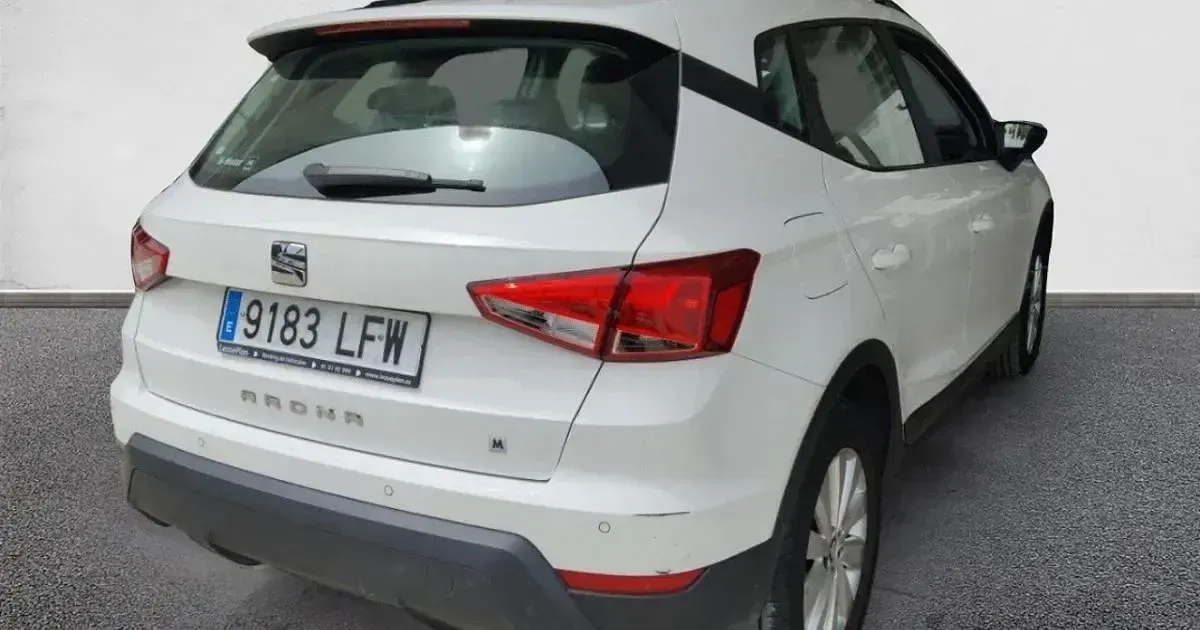 Usado Seat Arona Ecomotive 115 CV (84 kW) 2020 SUV