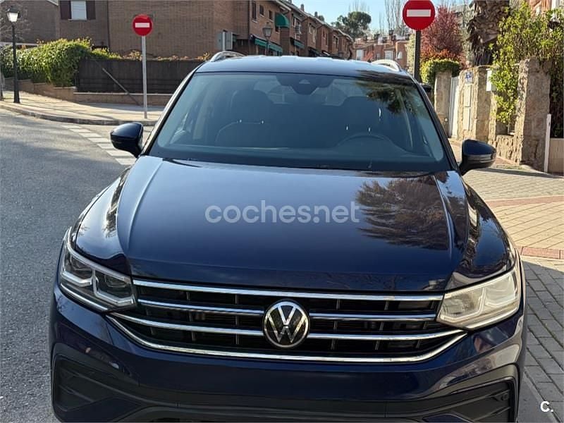 Usado VW Tiguan Allspace Life 150 CV (110 kW) 2022 Azul SUV