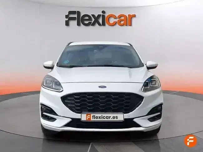 Usado Ford Kuga ST-Line 120 CV (88 kW) 2022 Blanco SUV