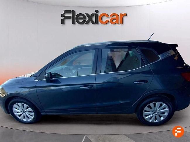Usado Seat Arona FR 110 CV (80 kW) 2022 Gris SUV