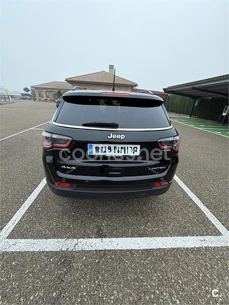 Usado Jeep Compass Limited 140 CV (102 kW) 2017 Negro SUV