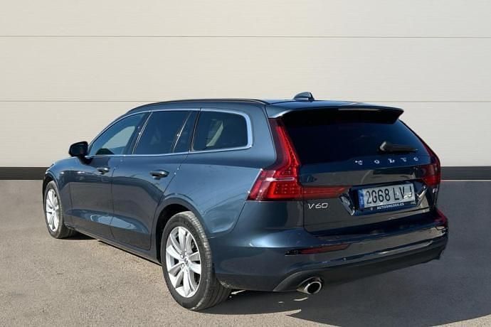 Usado Volvo V60 Momentum 197 CV (144 kW) 2021 Familiar