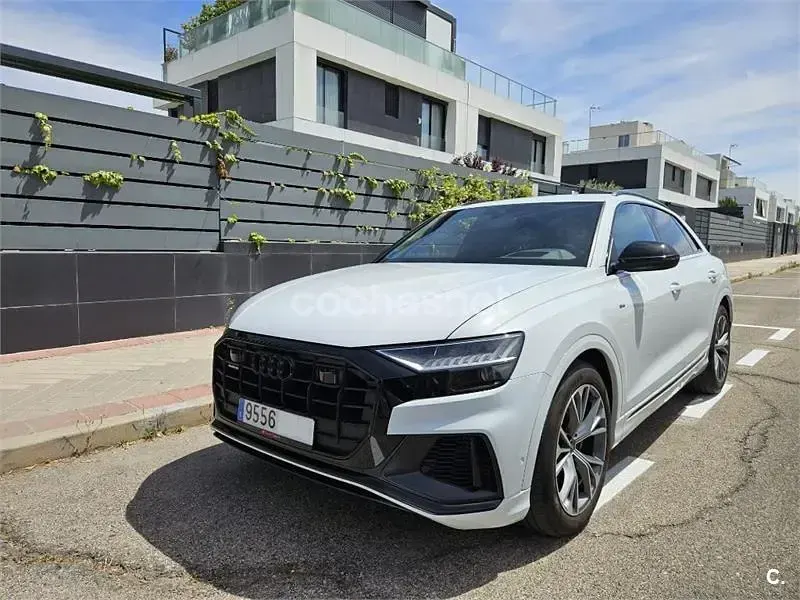 Usado Audi Q8 S-Line 381 CV (280 kW) 2022 Blanco SUV