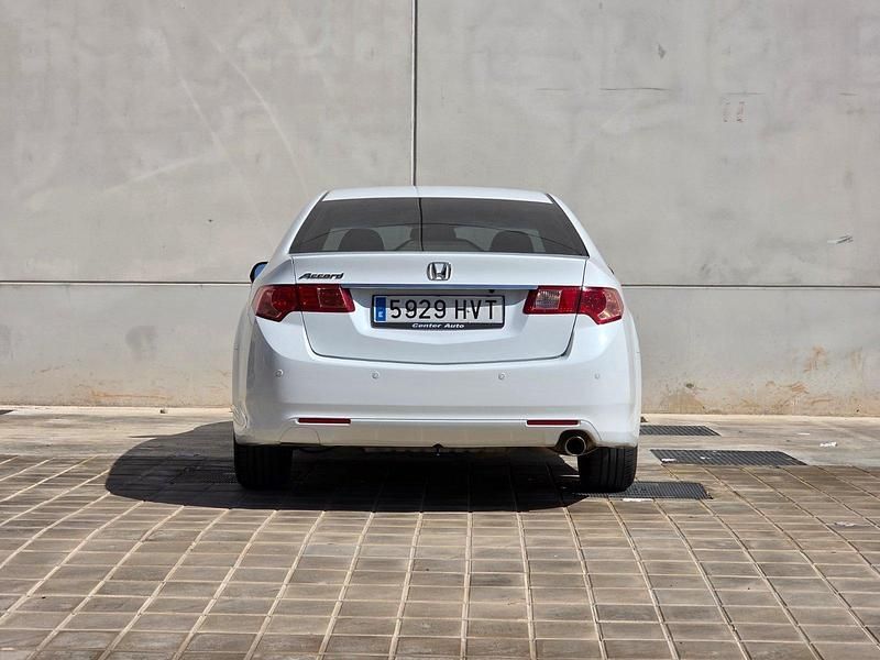 Usado Honda Accord 156 CV (114 kW) 2014 Blanco Berlina