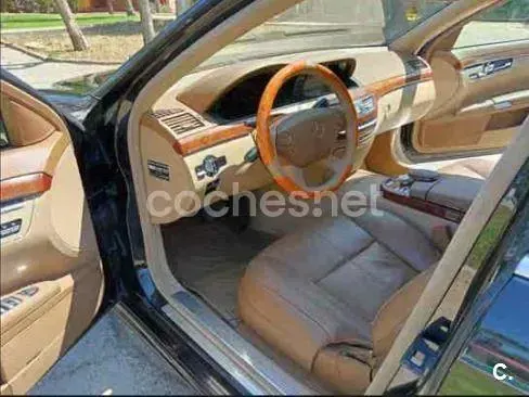 Usado Mercedes S320 235 CV (172 kW) 2008 Negro Berlina