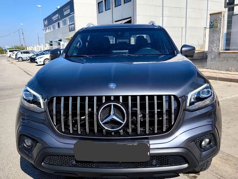 Gris / plata Usado 2019 Mercedes X250 Progressive Recogida | 35.000 € - Imagen 1/4