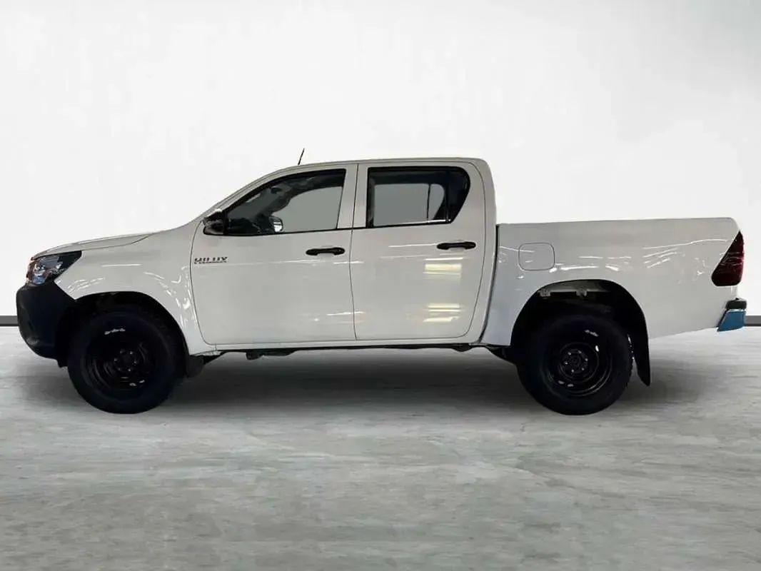 Usado Toyota HiLux Plus 204 CV (150 kW) 2020 Blanco Pickup/Camioneta