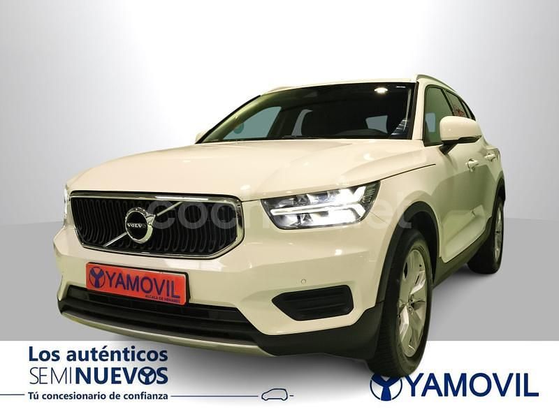 Blanco Usado 2020 Volvo XC40 Momentum SUV | 23.480 € (Precio justo) - Imagen 1/4