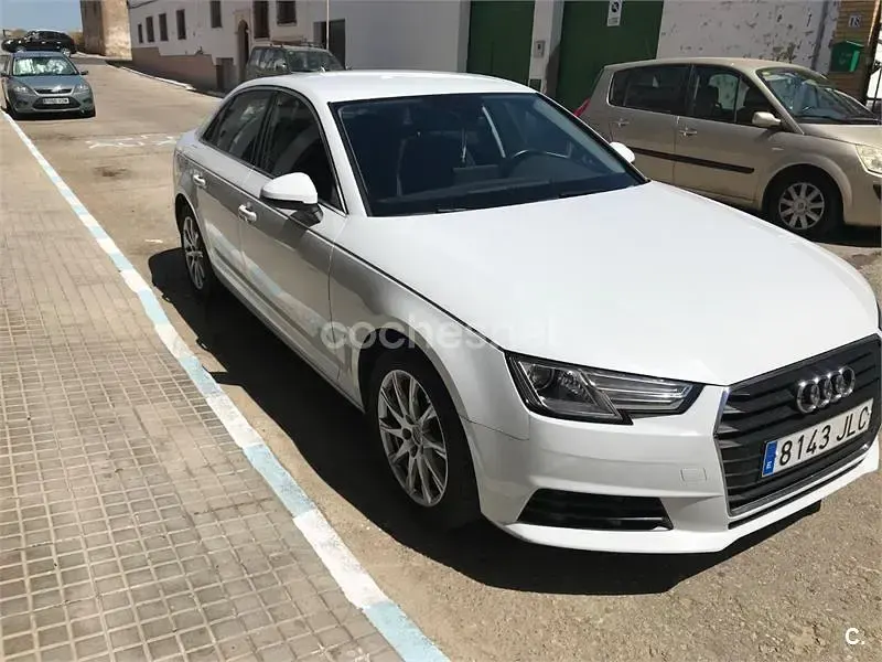 Usado Audi A4 150 CV (110 kW) 2016 Blanco Berlina