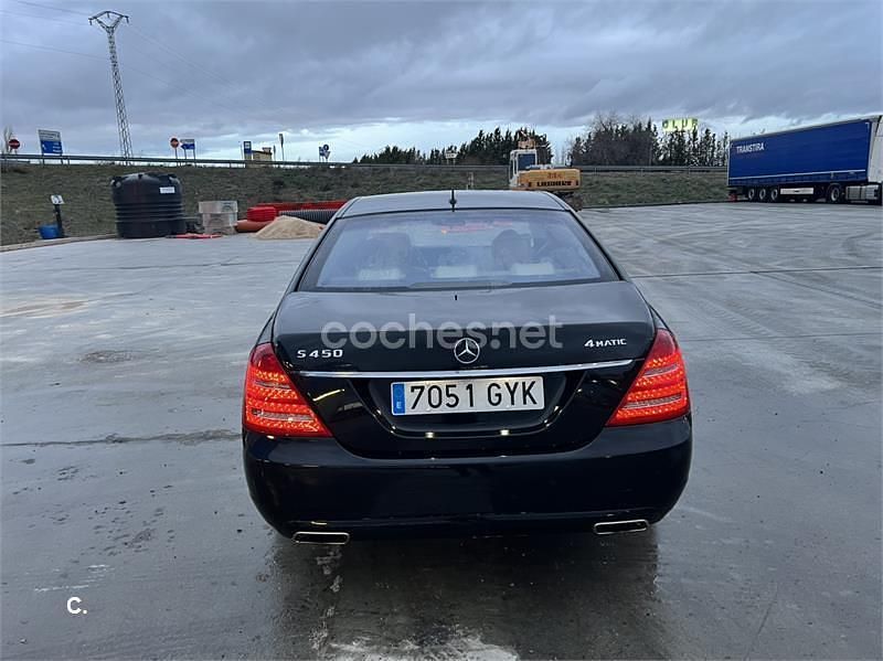 Usado Mercedes S500 388 CV (285 kW) 2010 Negro Berlina