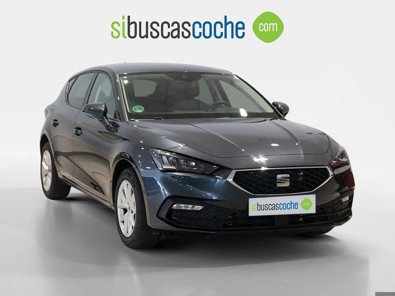 Gris/plata Usado 2024 Seat Leon Style | 18.990 € (Super precio) - Imagen 1/4