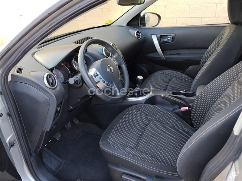 Usado Nissan Qashqai Tekna 150 CV (110 kW) 2009 Gris / plata SUV