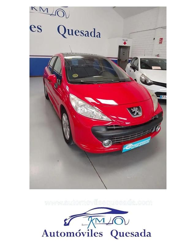Usado Peugeot 207 90 HP (66 kW) 2007 Vermelho Citadino