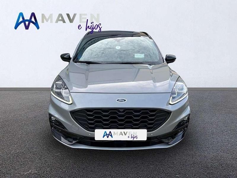 Usado Ford Kuga ST-Line X 224 CV (164 kW) 2022 Plateado SUV