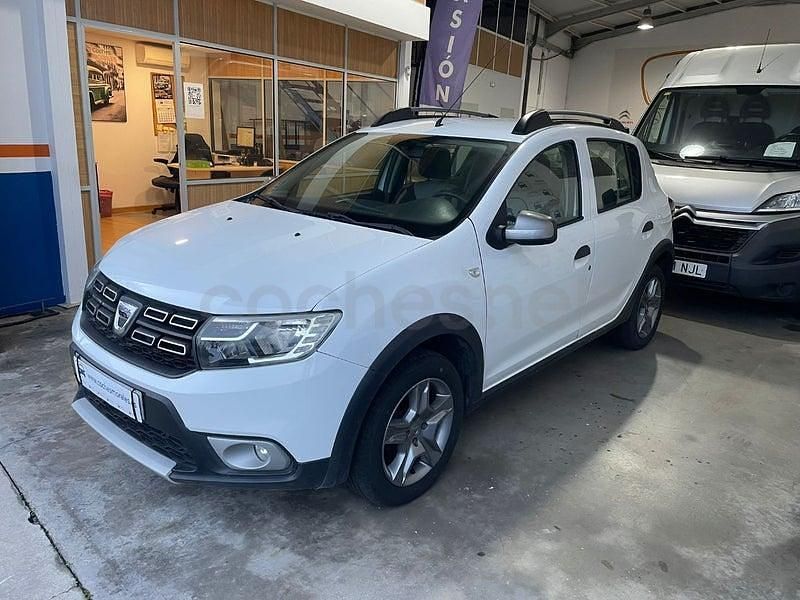 Usado Dacia Sandero Comfort 95 CV (69 kW) 2020 Blanco Berlina