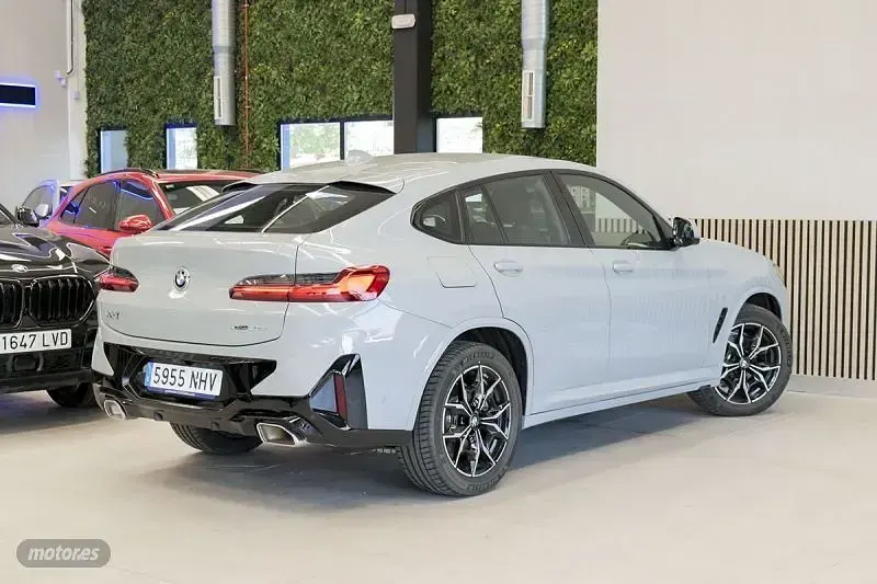 Nuevo BMW X4 xLine 190 CV (139 kW) 2025 Gris SUV