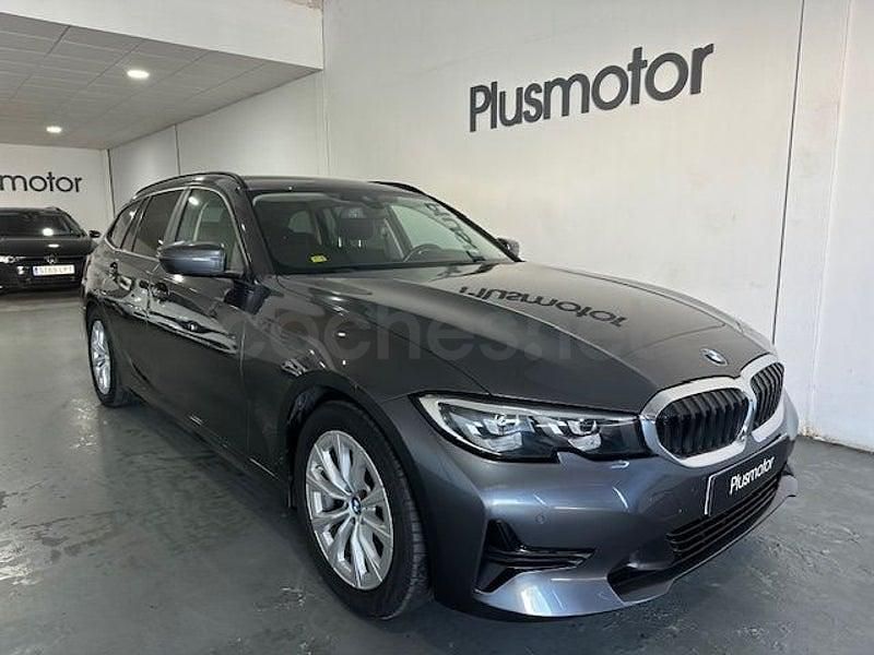 Usado BMW 320 Comfort Edition 190 CV (139 kW) 2021 Gris / plata Familiar
