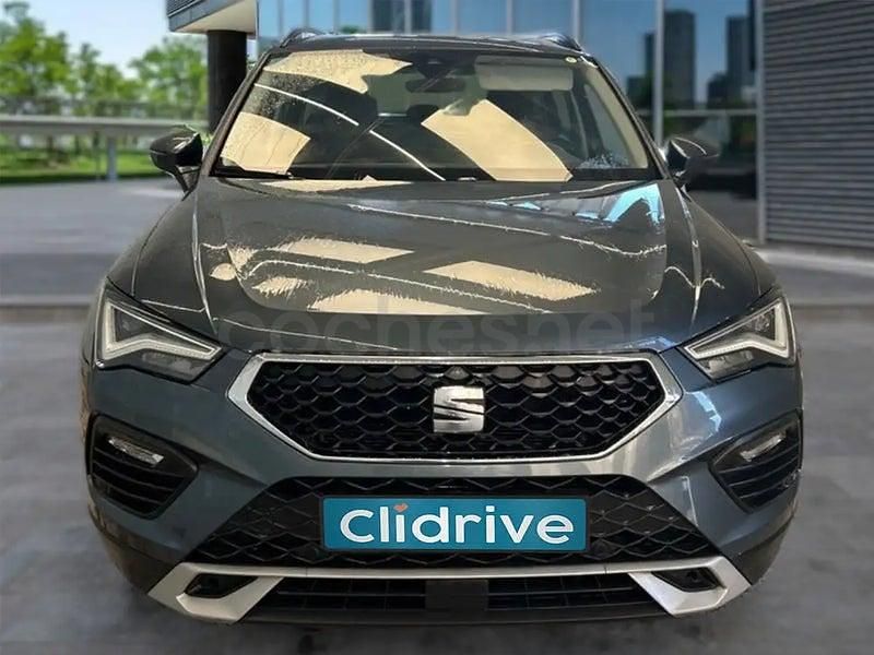 Usado Seat Ateca Style 110 CV (80 kW) 2021 Gris / plata SUV