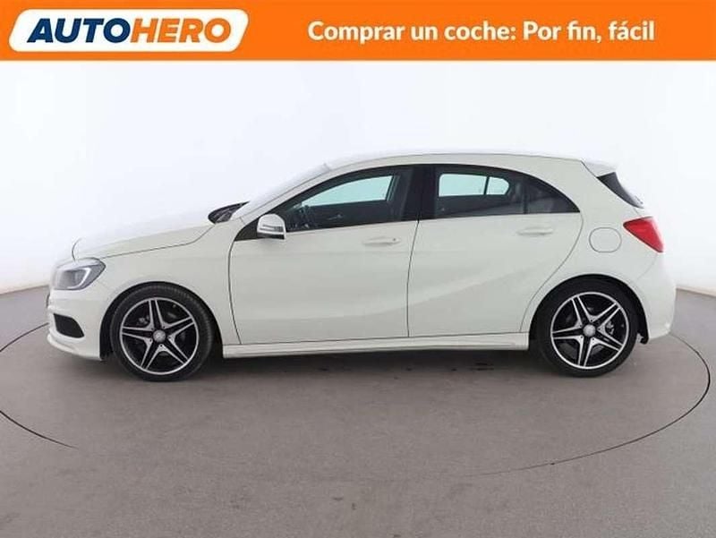 Usado Mercedes A180 AMG 111 CV (81 kW) 2014 Blanco Berlina