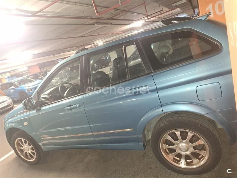Usado Ssangyong (KGM) Kyron 141 CV (103 kW) 2008 Azul SUV