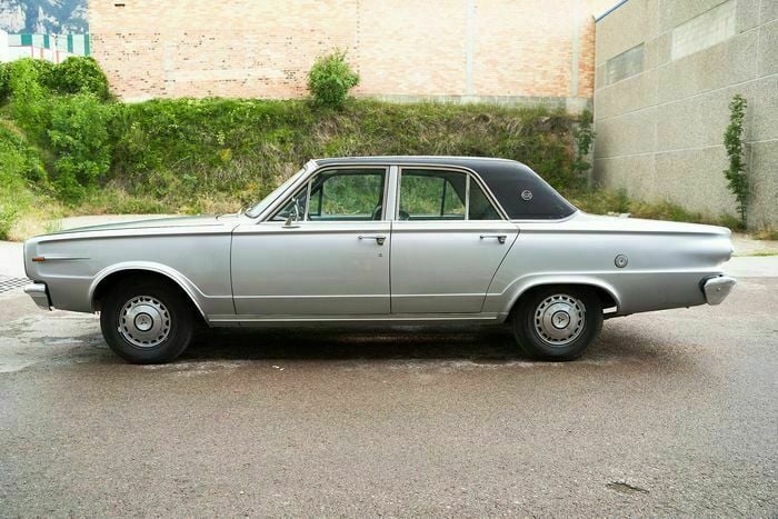 Usado Dodge Dart 165 CV (121 kW) 1970 Plateado Berlina