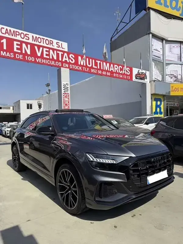 Usado Audi Q8 Comfort 462 CV (339 kW) 2023 Negro SUV