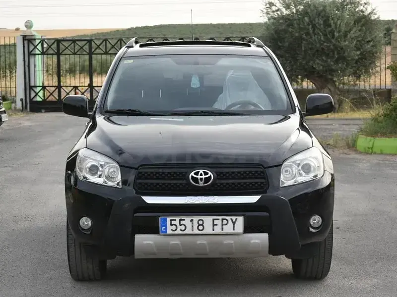 Usado Toyota RAV4 Executive 152 CV (111 kW) 2007 Negro SUV