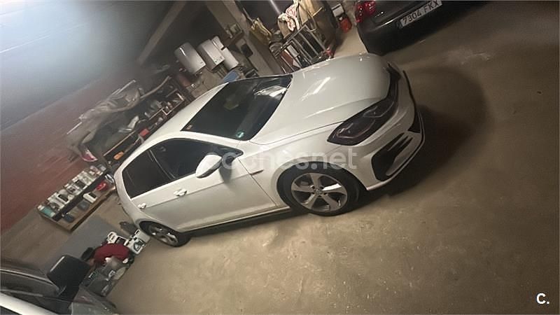 Blanco Usado 2019 VW Golf GTI Berlina | 24.990 € (Precio justo) - Imagen 1/4