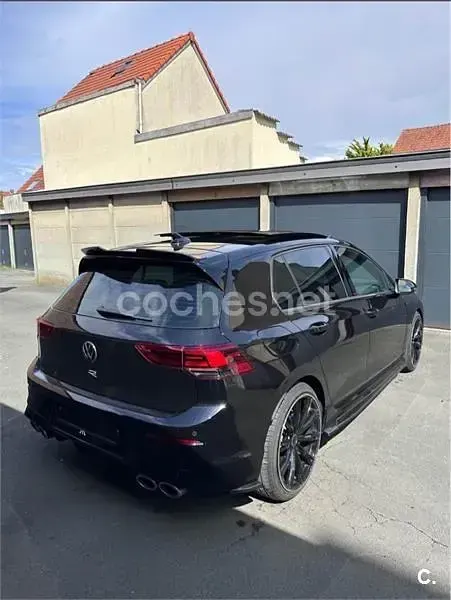 Usado VW Golf VIII R 320 CV (235 kW) 2023 Negro Berlina