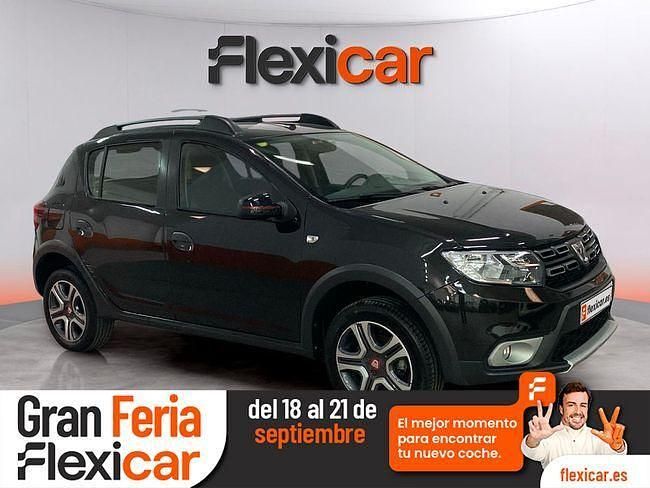 Usado Dacia Sandero Comfort 90 CV (66 kW) 2019 Negro Utilitario
